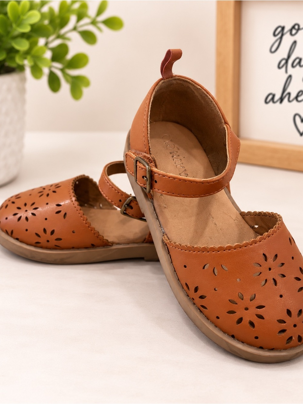 Old Navy Girls' Brown Cutout Mary Jane Shoes with Buckle